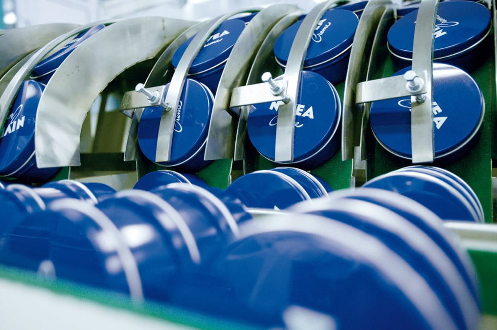 Beiersdorf Aktienanalyse: NIVEA schwächelt, Derma glänzt – lohnt sich der Einstieg?